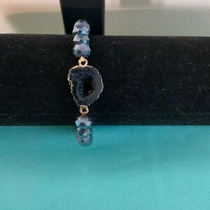 Chic Blue/Gray with Blue Geode and Gold Accent Bracelet